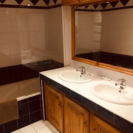 Duplex @ Les 3 Vallees 아파트 *